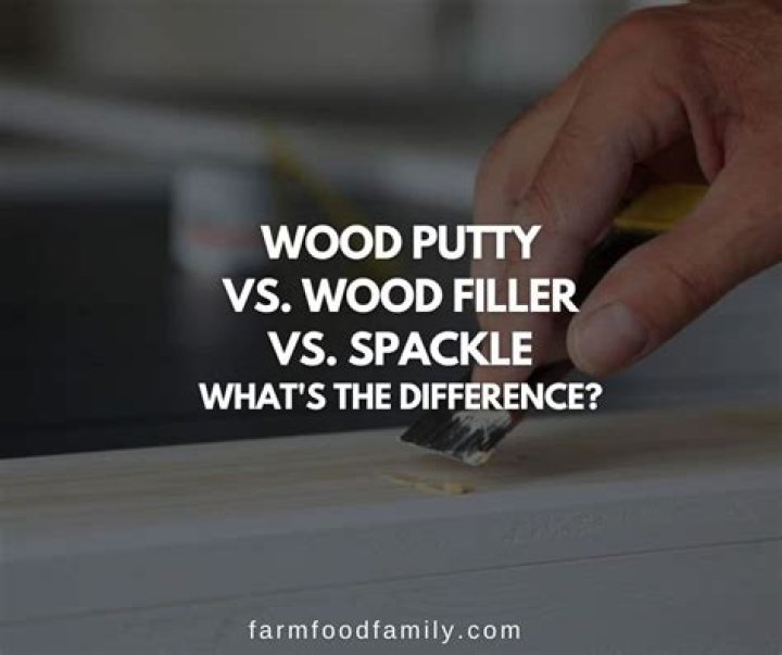 What is the difference between Spackle and wood putty