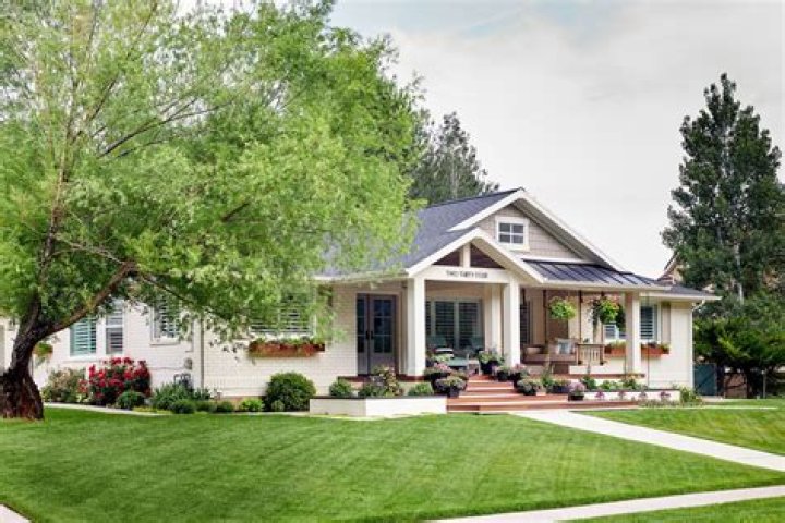 What makes a house a ranch style