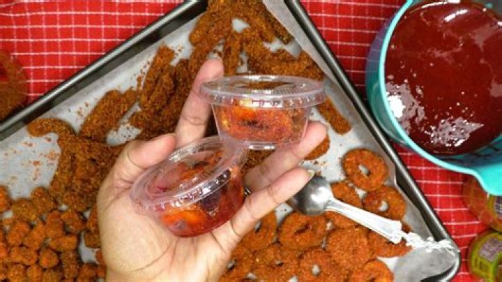 What makes spicy candy spicy