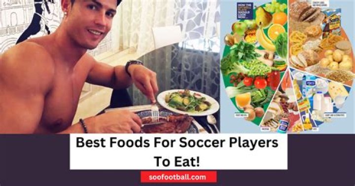 What should female soccer players eat