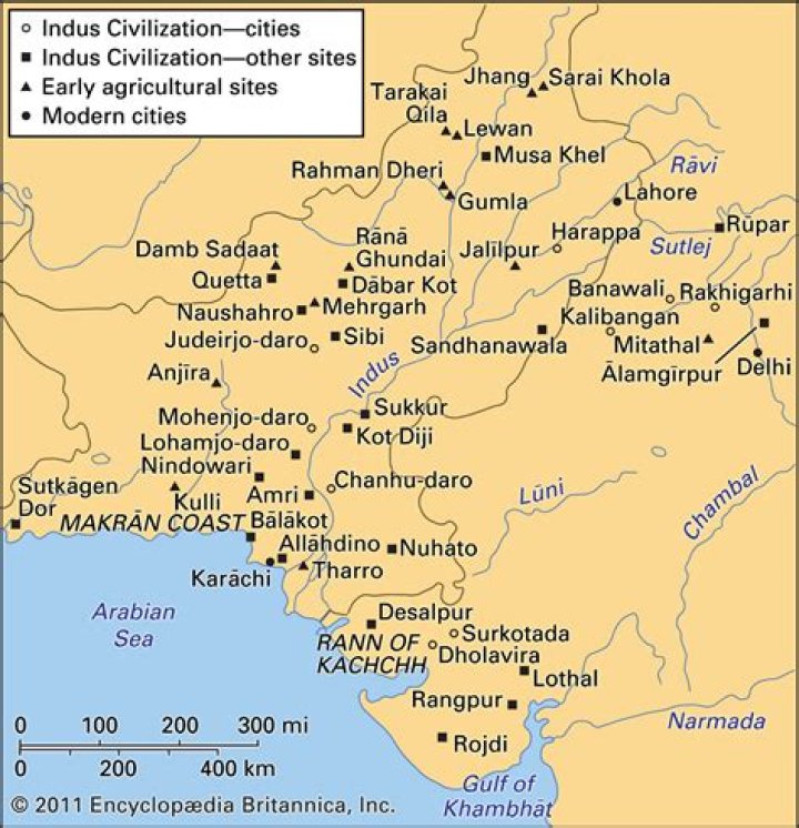 Which two were major cities in the Indus Valley