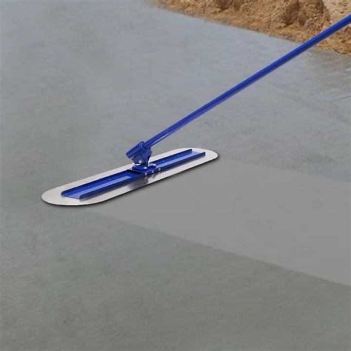 Why does magnesium float for concrete